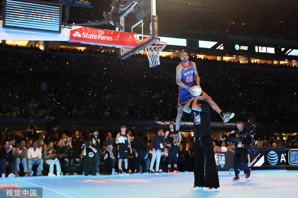 胡金秋在攻 胡金秋在攻